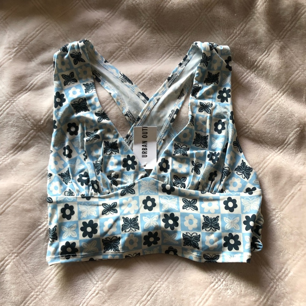 NWT Urban Outfitters Phoenix Plunging Tie-Back Cropped Tank Top Size Small